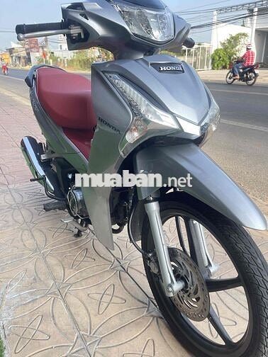 Honda Future Bạc 8000 km