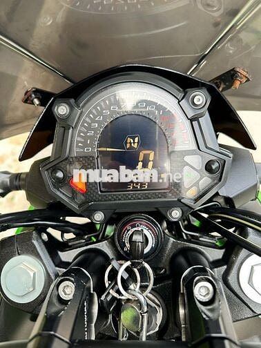 Mạnh Hà Motor bán Kawasaki Z400 2022 lướt keng