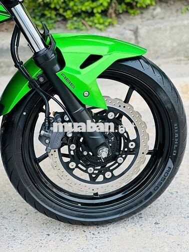 Mạnh Hà Motor bán Kawasaki Z400 2022 lướt keng