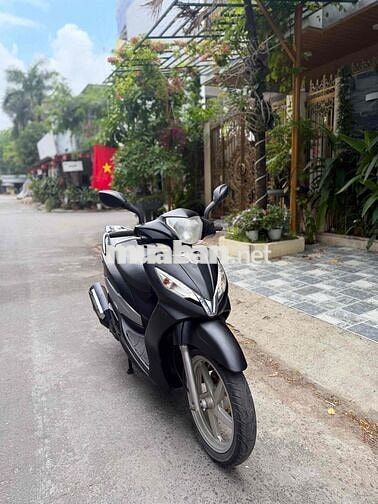 SYM Shark màu Đen mờ