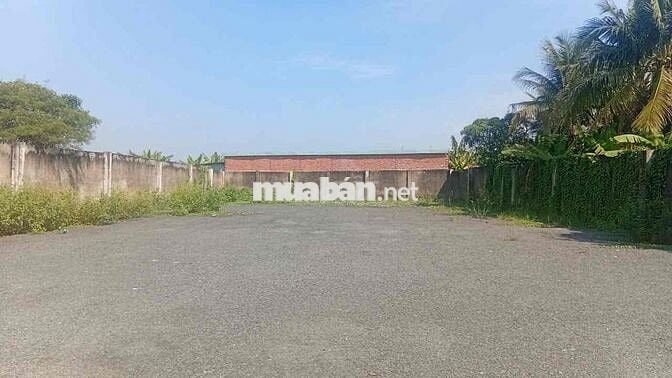 KHO XƯỞNG + KHUÔN VIÊN RỘNG ( 1.500m2 ) BÌNH TÂN