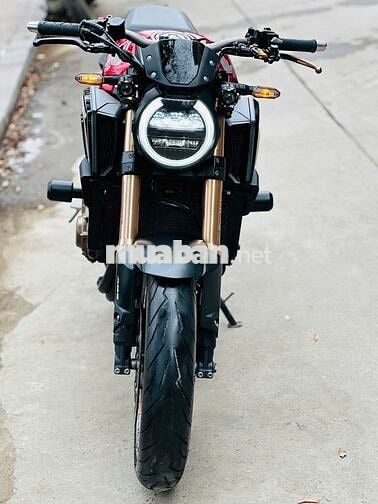 Mạnh Hà Motor bán Honda CB650R ABS 2020 full đồ HN