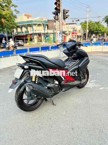 Yamaha NVX 125 2018 Đen Đỏ