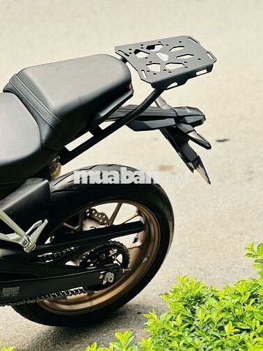 Mạnh Hà Motor bán Honda CB300R 2020 lướt 14k km HN