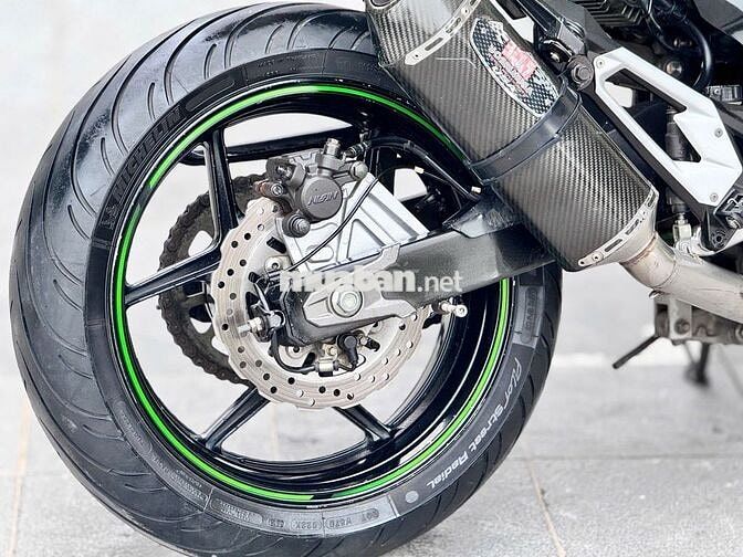 Mạnh Hà Motor bán Kawasaki Z800 ABS 2015 siêu keng