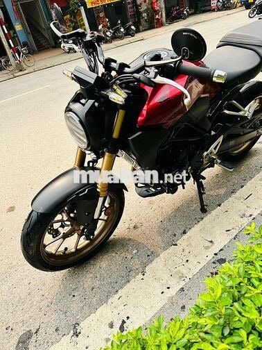 Mạnh Hà Motor bán Honda CB300R 2020 lướt 14k km HN