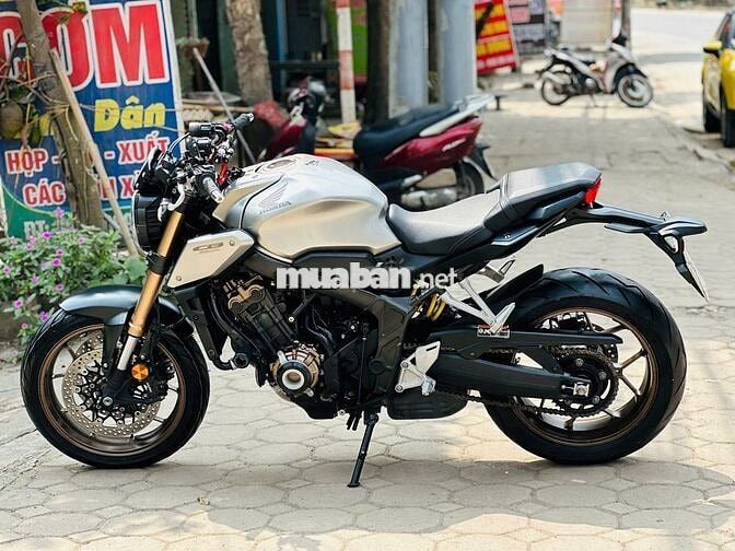 Mạnh Hà Motor bán Honda CB650R ABS 2020 Xám bạc
