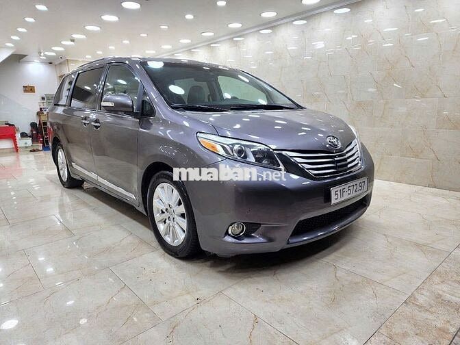 Toyota Sienna Limited 2016 Xám