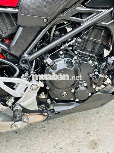 Mạnh Hà Motor bán Honda CB300R 2020 lướt 14k km HN