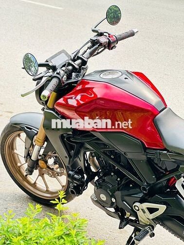 Mạnh Hà Motor bán Honda CB300R 2020 lướt 14k km HN