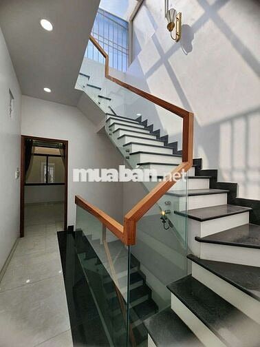 MẶT TIỀN ĐƯỜNG THÔNG ĐƯỜNG SỐ 8 RA HỒNG LONG