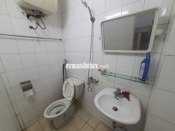 Chính chủ cho thuê nhà 35m2x2.5 tầng tại hồng mai
