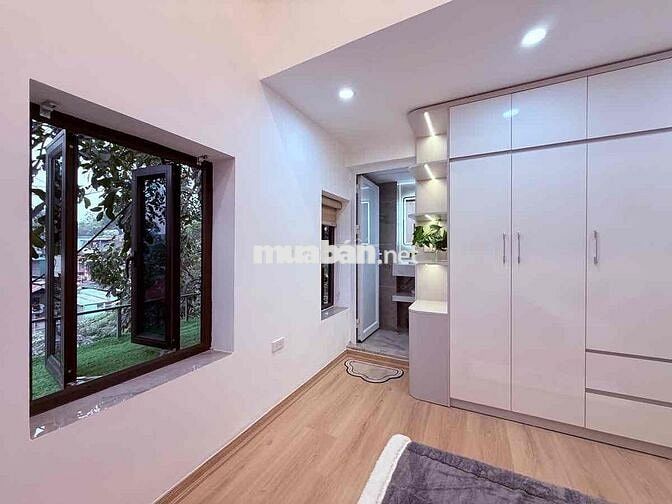 TT Quỳnh Mai, Duplex, 3PN, sân chơi thoáng, nội thất cao cấp