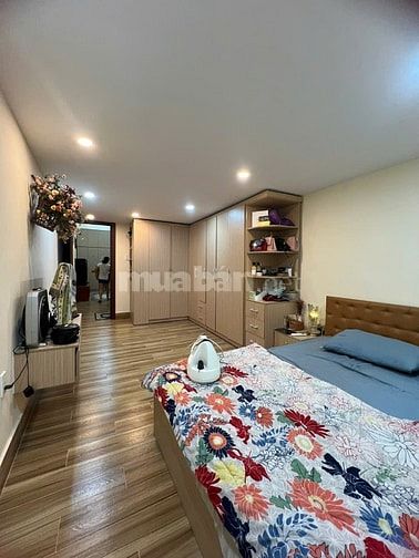 Bán nhà Hẻm Xe Hơi 3 tầng mới đẹp. Full Nội Thất. Nhỉnh 11 tỷ