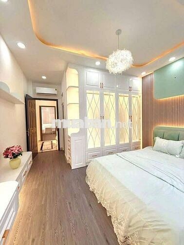 Bán Nhà 3 Tầng Mặt Tiền Xe Hơi Tới Nhà