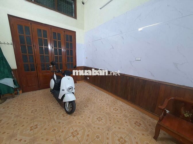 Chính chủ cho thuê nhà 35m2x2.5 tầng tại hồng mai