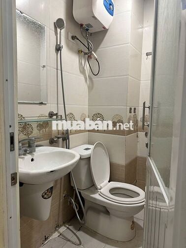 Chung cư mini 143 Trần Khát Chân