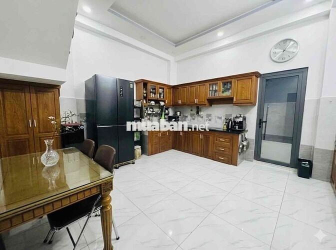 BÁN NHÀ QUANG TRUNG - GẦN SÂN BAY - 51M2 X 3 TẦNG CHỈ 5,4 Tỷ TL TỐT
