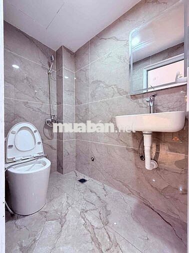 TT Quỳnh Mai, Duplex, 3PN, sân chơi thoáng, nội thất cao cấp