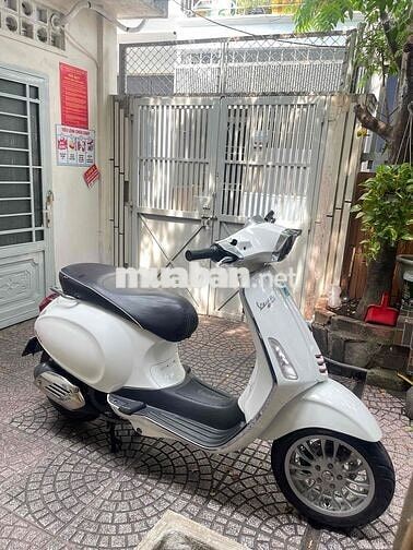 Piaggio Vespa Sprint 125cc 2016 Trắng bstp 9chủ
