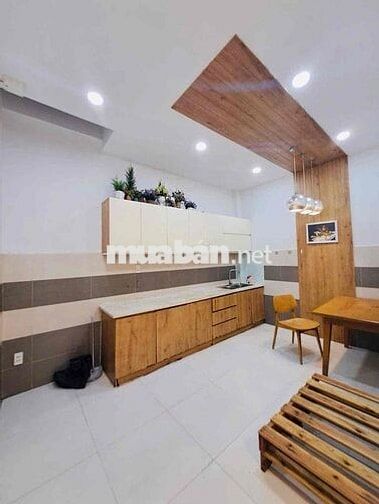 Nguyên căn 3PN giá 10tr phạm hữu lầu quận 7