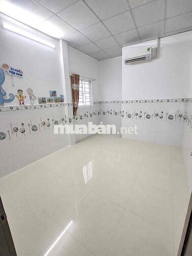 Chỉ 4.4 Tỉ - Nhà 3 PN -4❌10.5 - Ba Gác- Cách Mt Xe Hơi 15 Met
