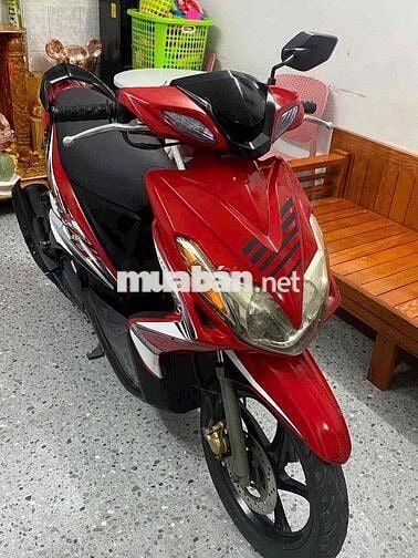 Yamaha Luvias Đỏ
