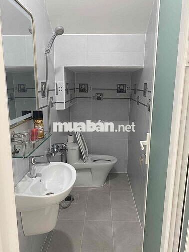 CHO THUÊ NHÀ MỚI 1T1L 3PN2WC SẲN 3 ML OTO 7C ĐẬU SÂN