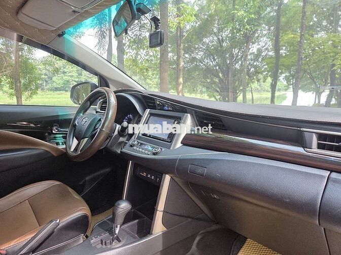 Toyota Innova 2019 - Tự động lướt tại Hãng Toyota