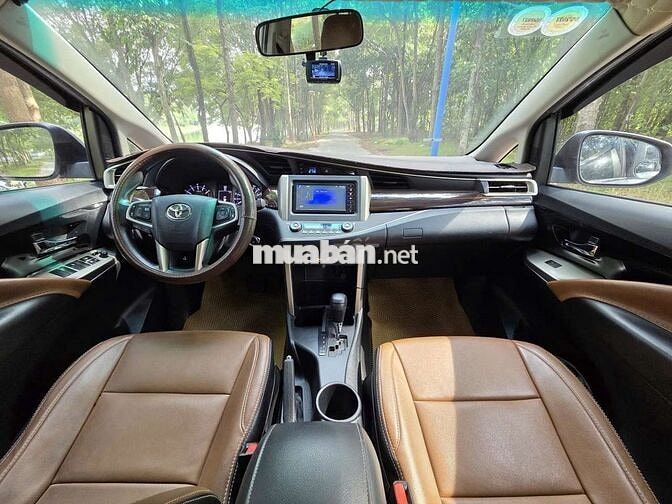 Toyota Innova 2019 - Tự động lướt tại Hãng Toyota