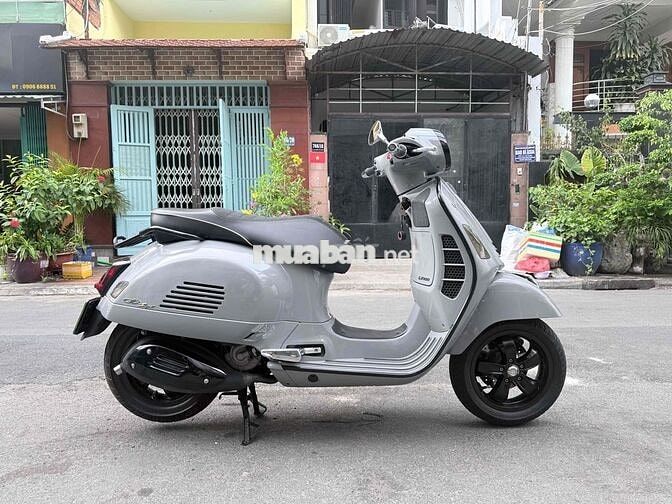 Piaggio Vespa GTS 300 HPE Xám xi măng