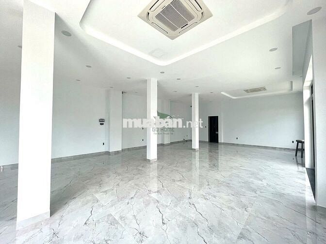 CHO THUÊ NHÀ Ở KINH DOANH LÔ GÓC CÓ SÂN 4 PHÒNG NGỦ KHU MỸ GIA
