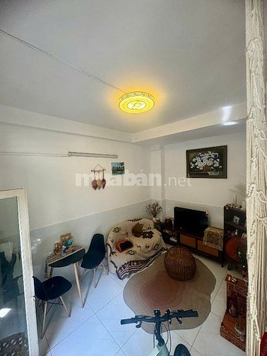 Bán nhà sát mặt tiền đường Trần Khắc Chân, Q.1. 3 tầng. 5.x tỷ