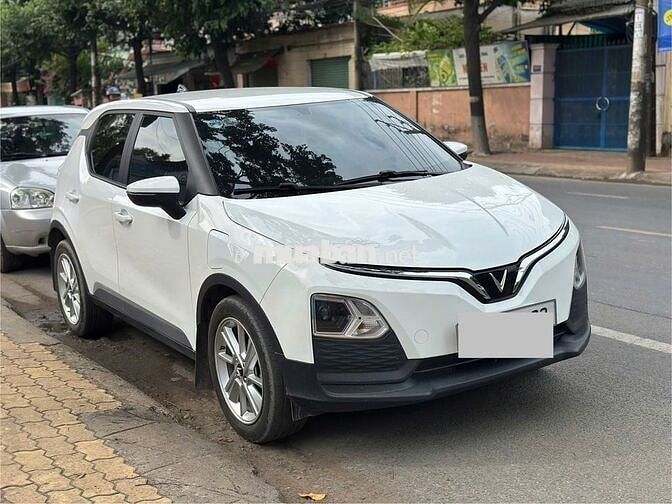 Vinfast VF5 Plus 2024 - Màu trắng - 3v4km -Mua pin