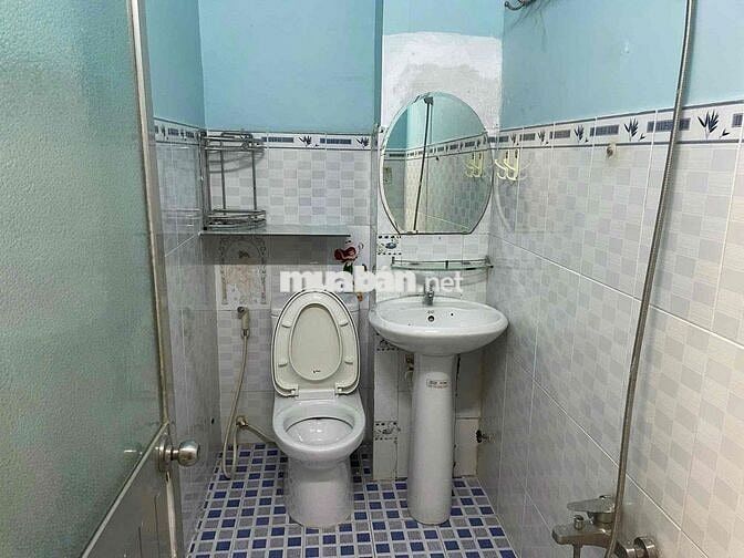 CHÍNH CHỦ CHO THUÊ NHÀ NGUYÊN CĂN Q8