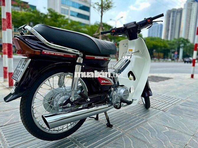 Honda Dream Thái Nâu trắng 1000km