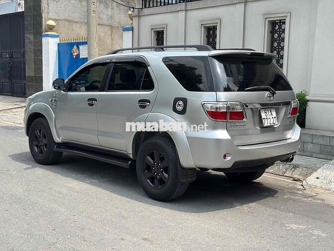 Toyota Fortuner 2009 2.5G - 160000 km