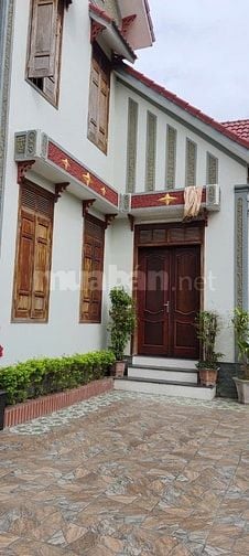BÁN GẤP – BIỆT THỰ 3 MẶT ĐƯỜNG HIẾM