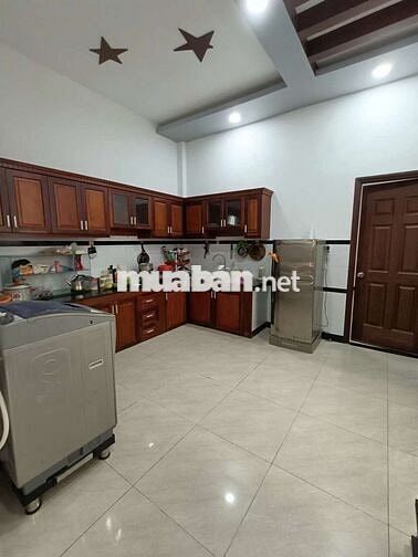 🇻🇳🇻🇳. NHÀ 5X23 SHR 1 TRỆT 2 LẦU GẦN CHỢ BÀ ĐIỂM