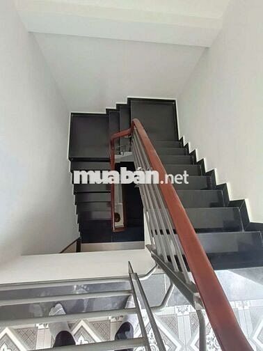 🇻🇳🇻🇳. NHÀ 5X23 SHR 1 TRỆT 2 LẦU GẦN CHỢ BÀ ĐIỂM