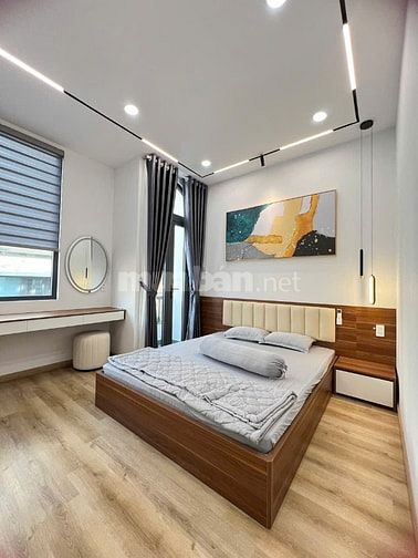 Bán Nhà mới xây. Full Nội Thất. Hẻm Xe Hơi. 4,3m x 15m.Giá chỉ 13,9 tỷ