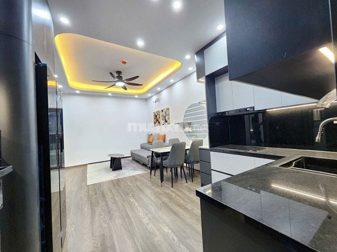 Bán nhà Khương Hạ 40m2 mặt tiền 3.9m 5 tầng gara ô tô kinh doanh