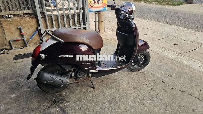 Xe máy tay ga 50cc Nâu đỏ