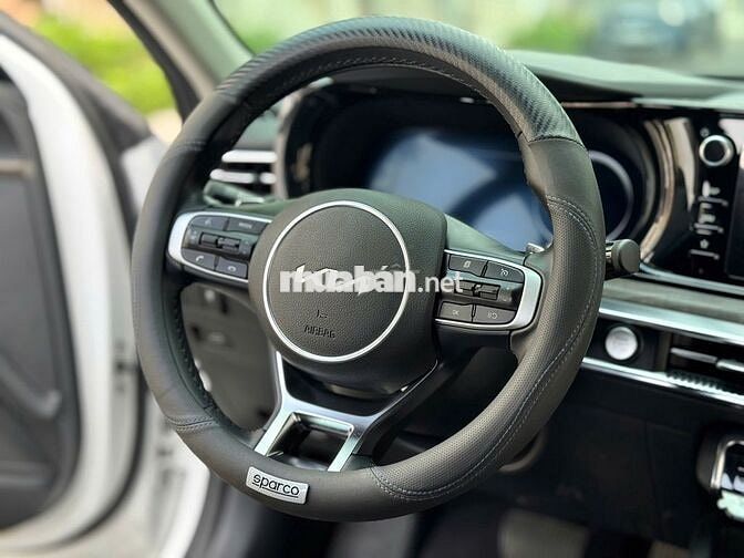 KIA K5 Luxury 2022 Trắng 12.000 km