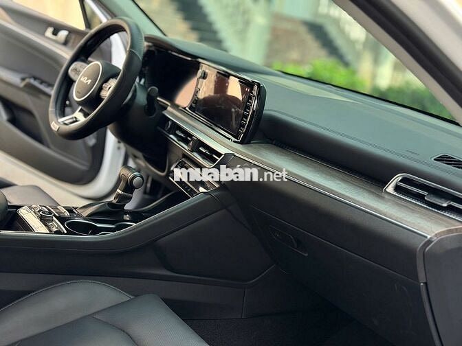 KIA K5 Luxury 2022 Trắng 12.000 km