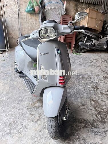 Piaggio Vespa 2022 Xám 12000 km