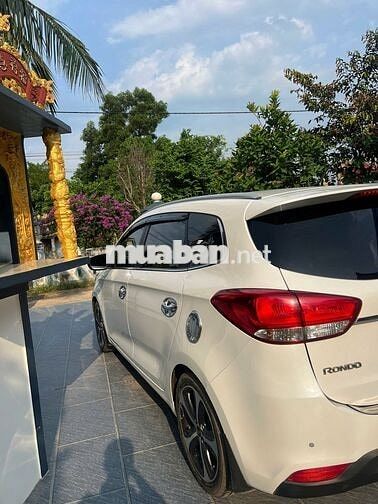 KIA RONDO 2016 5 vạn Km, Trắng