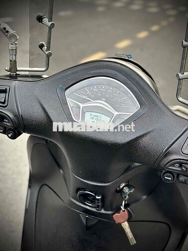 Piaggio Liberty 125 ABS iGet Đen 2022