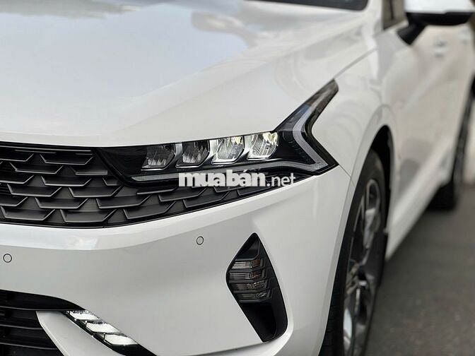 KIA K5 Luxury 2022 Trắng 12.000 km