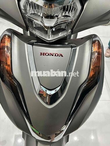 Honda Lead 4 val 2024 Cao cấp Bạc